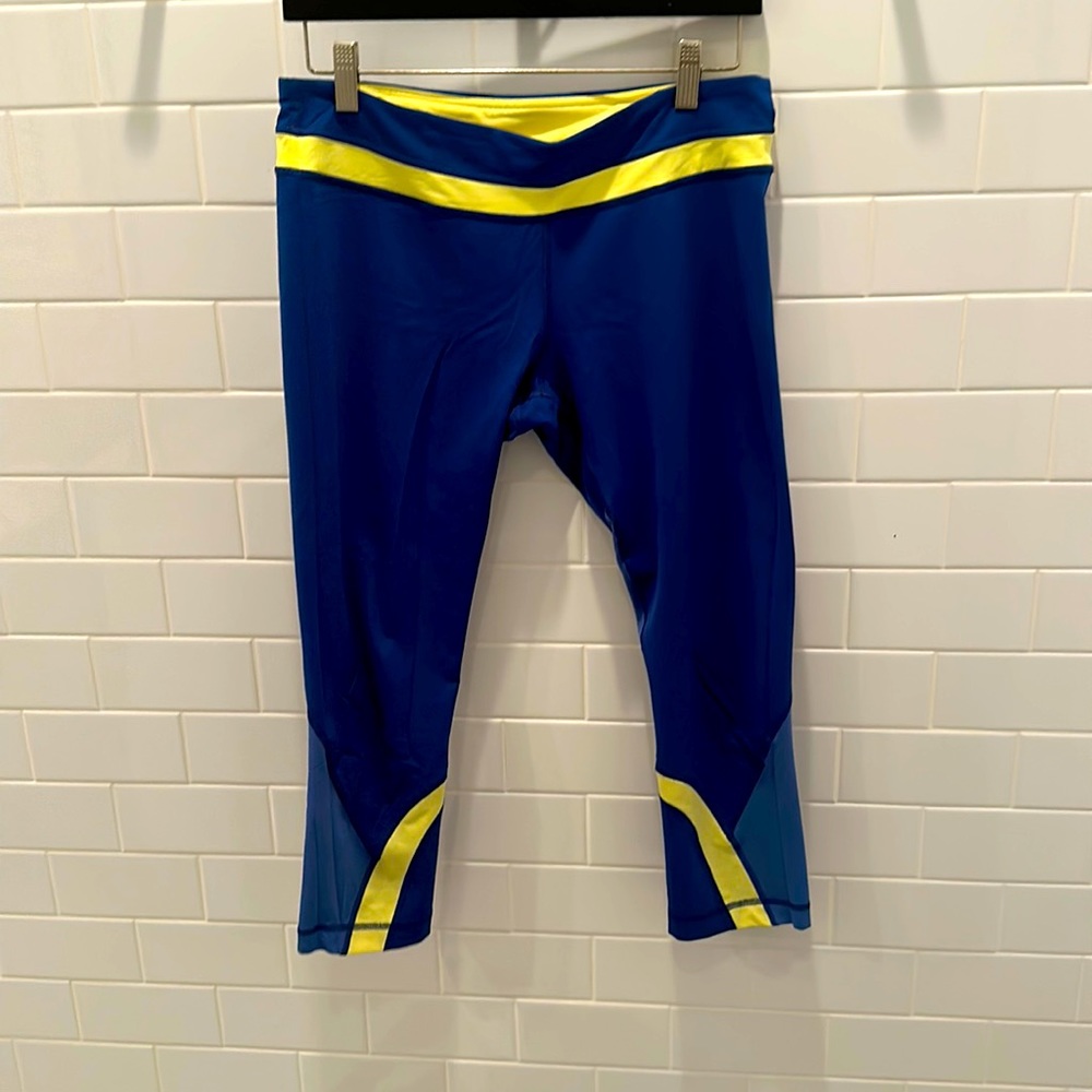 lululemon two tone capris